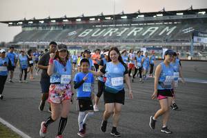 BIB: 12020, 1234, 4000, 12890, 1074
                            <button type="button" onclick="openModal(11000573)" class="btn btn-primary btn-sm float-right btn-popup" data-toggle="modal" data-target=".modal-high-quality">
                        <i class="fas fa-shopping-cart"></i> Add to Cart
                    </button>
                                            <button type="button" onclick="isThisMe(11000573, true)" class="btn btn-success btn-sm float-right btn-popup btn-isme hidden" data-toggle="tooltip" data-placement="bottom" title="นี่คือรูปของคุณใช่ไหม คลิกที่นี่เพื่อเอาเข้าอัลบั้ม">
                        <i class="fas fa-plus"></i> Add to album
                    </button>
                    <button type="button" onclick="isThisMe(11000573, false)" class="btn btn-warning btn-sm float-right btn-popup btn-isnotme hidden">
                        <i class="fas fa-ban"></i> Remove from album
                    </button>